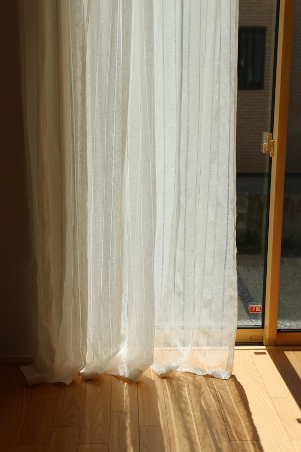 Curtain Gallery】Case.1 〜繊細なステッチが美しい、軽やかなレース