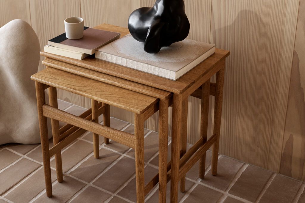 カールハンセンのCH004ネスティングテーブルは多機能に活用できるテーブル

